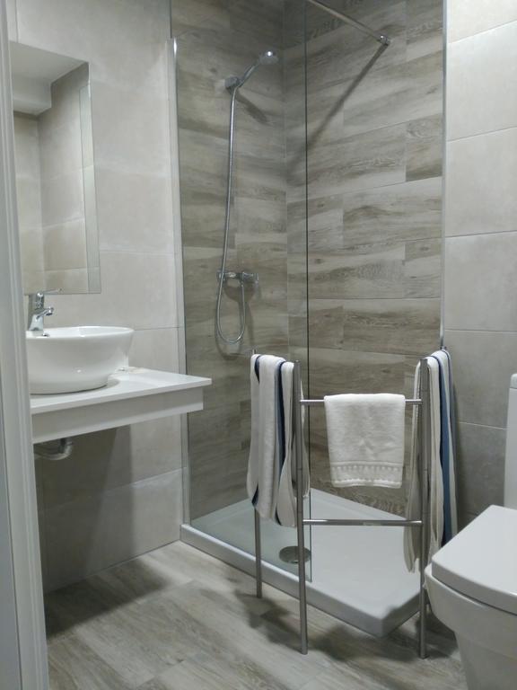 Hotel Puente De Los Santos Тапія-де-Касар'єго Екстер'єр фото