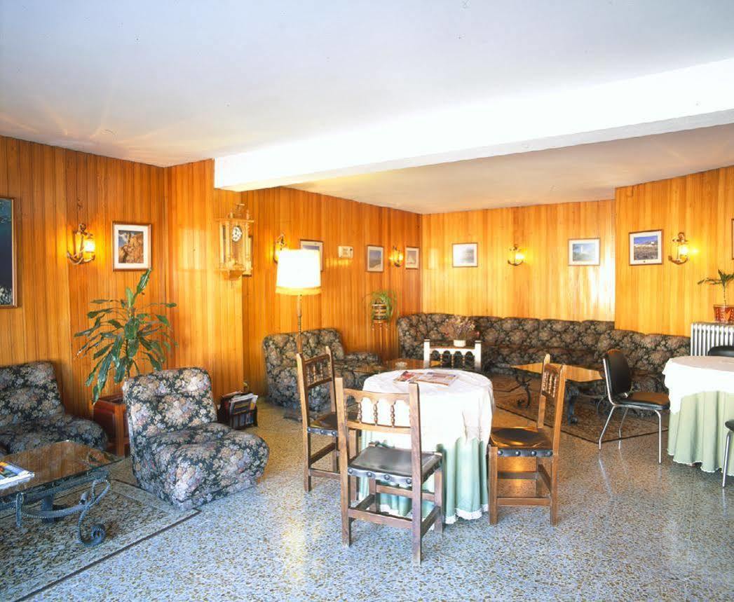 Hotel Puente De Los Santos Тапія-де-Касар'єго Екстер'єр фото